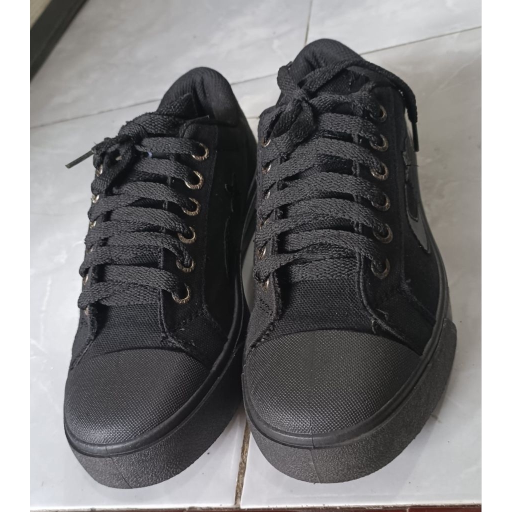 Sepatu Dallas sz.39 ORI second