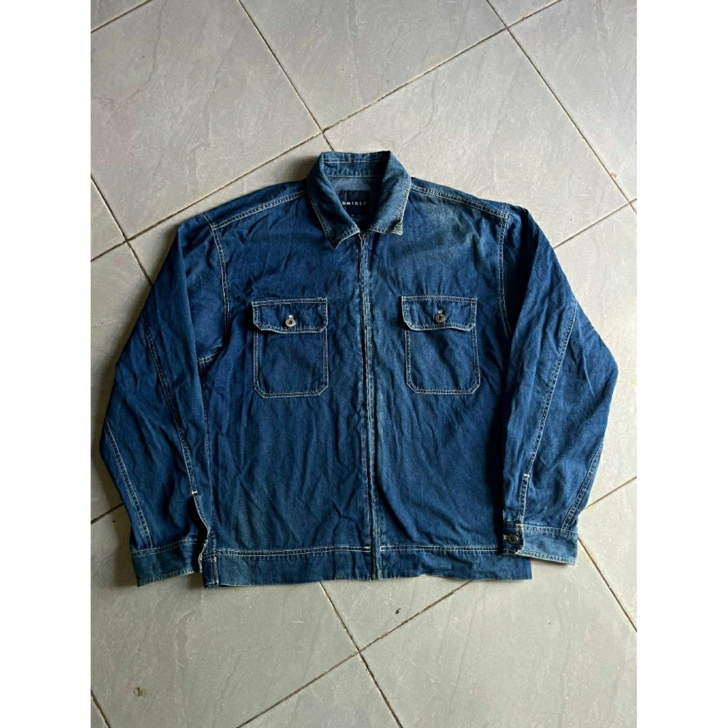 JAKET DENIM ZIP UNIQLO ORIGIN/TRUKER ZIP UNIQLO ORIGIN