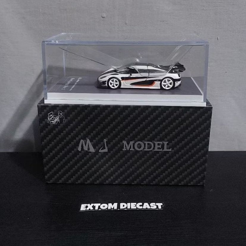 MJ Model Koenigsegg One :1 White