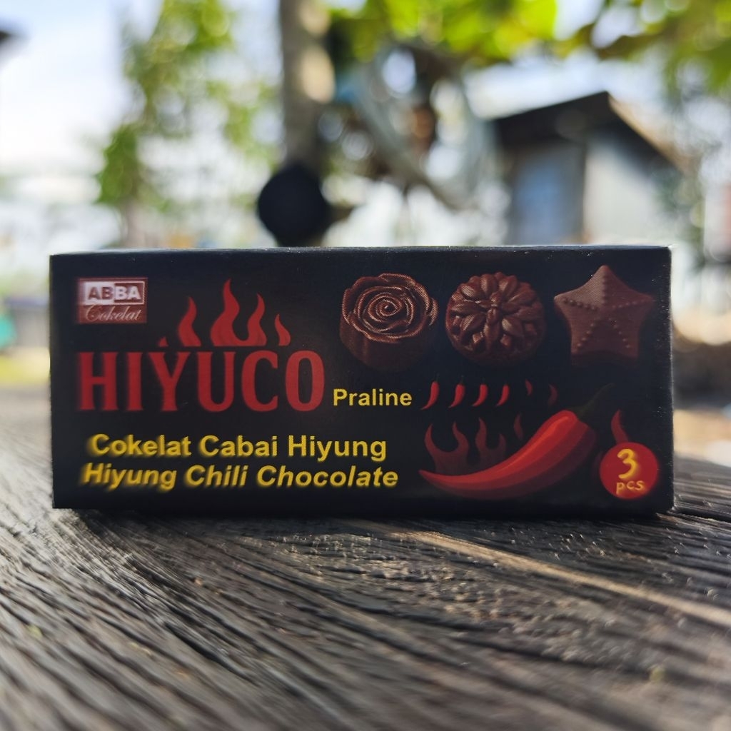 HIYUCO Praline Cokelat Cabe Hiyung Hiyung Chili Chocolate