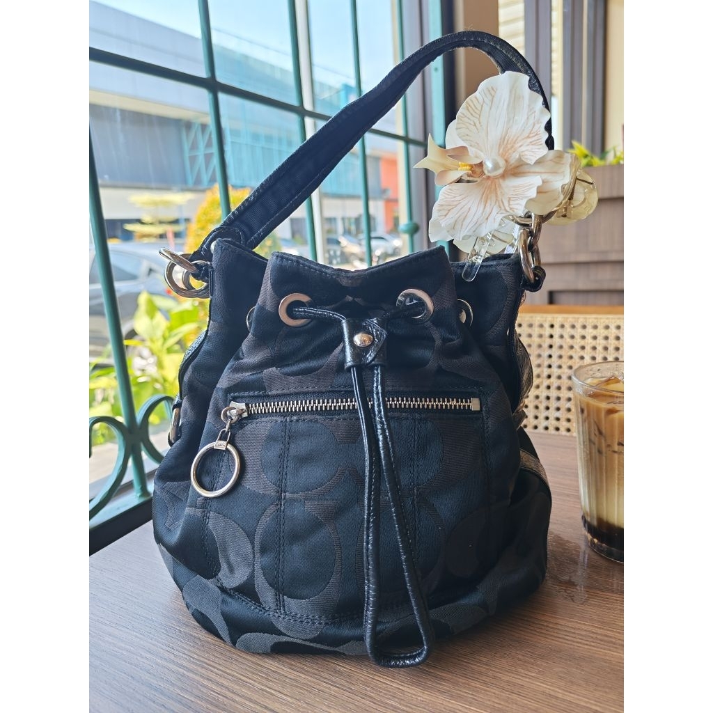 link Tas Coc (baca deskripsi); tas preloved co4c ; tas ketek; tas serut kanvas; tas serut nilon; buc
