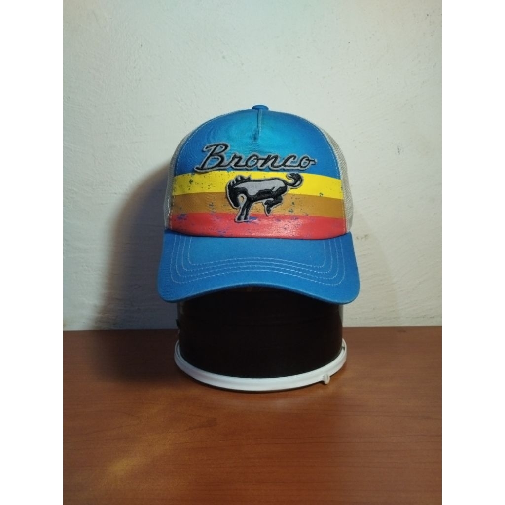 Topi Trucker Bronco Ford Mustang