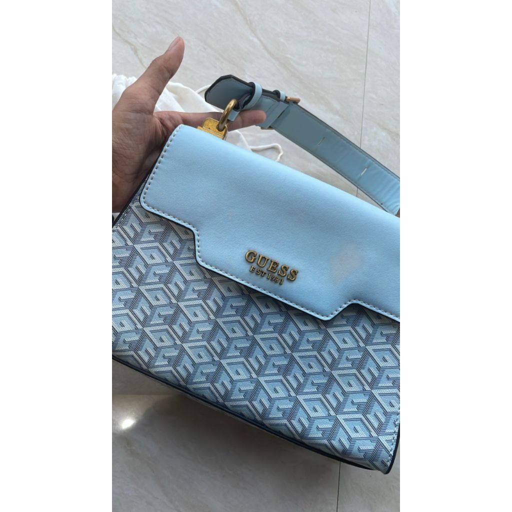 Preloved GUESS Sling Bag Baby Blue