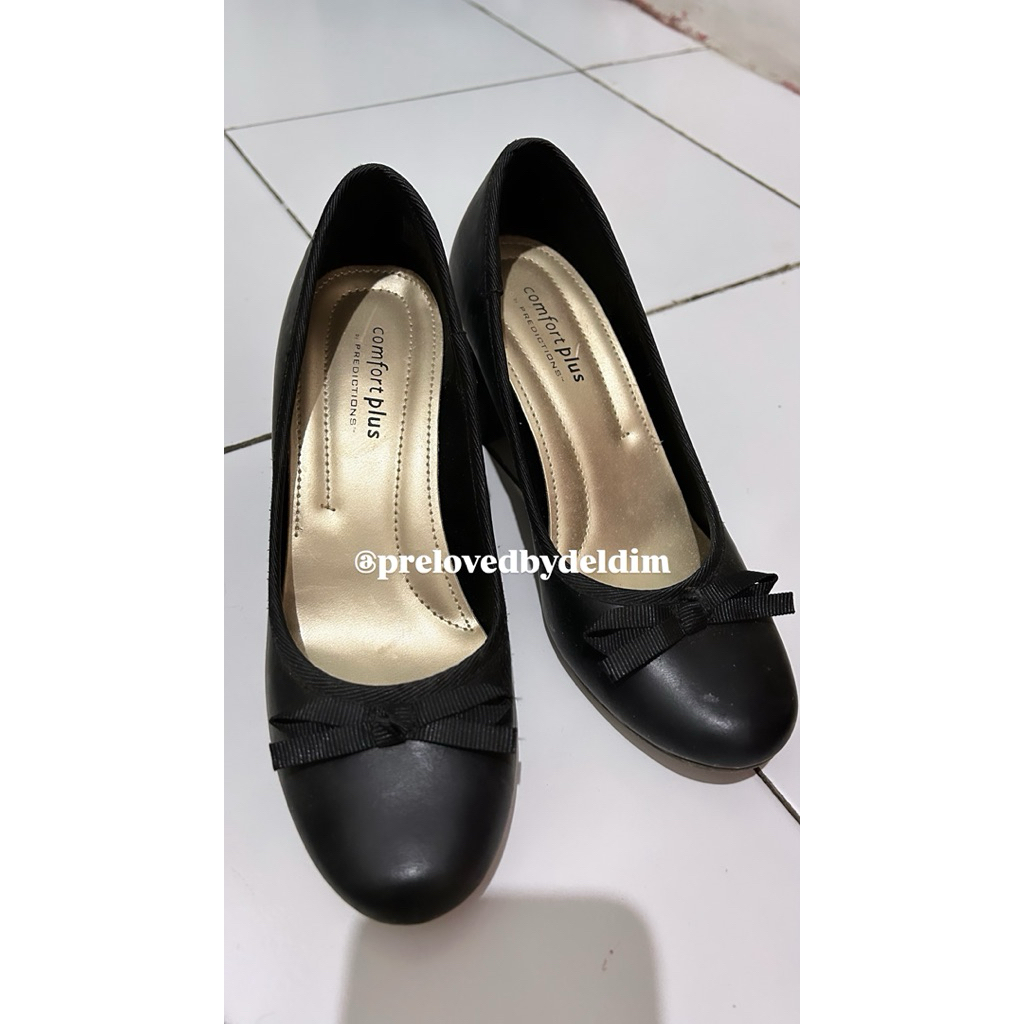 preloved Comfort Plus by Payless