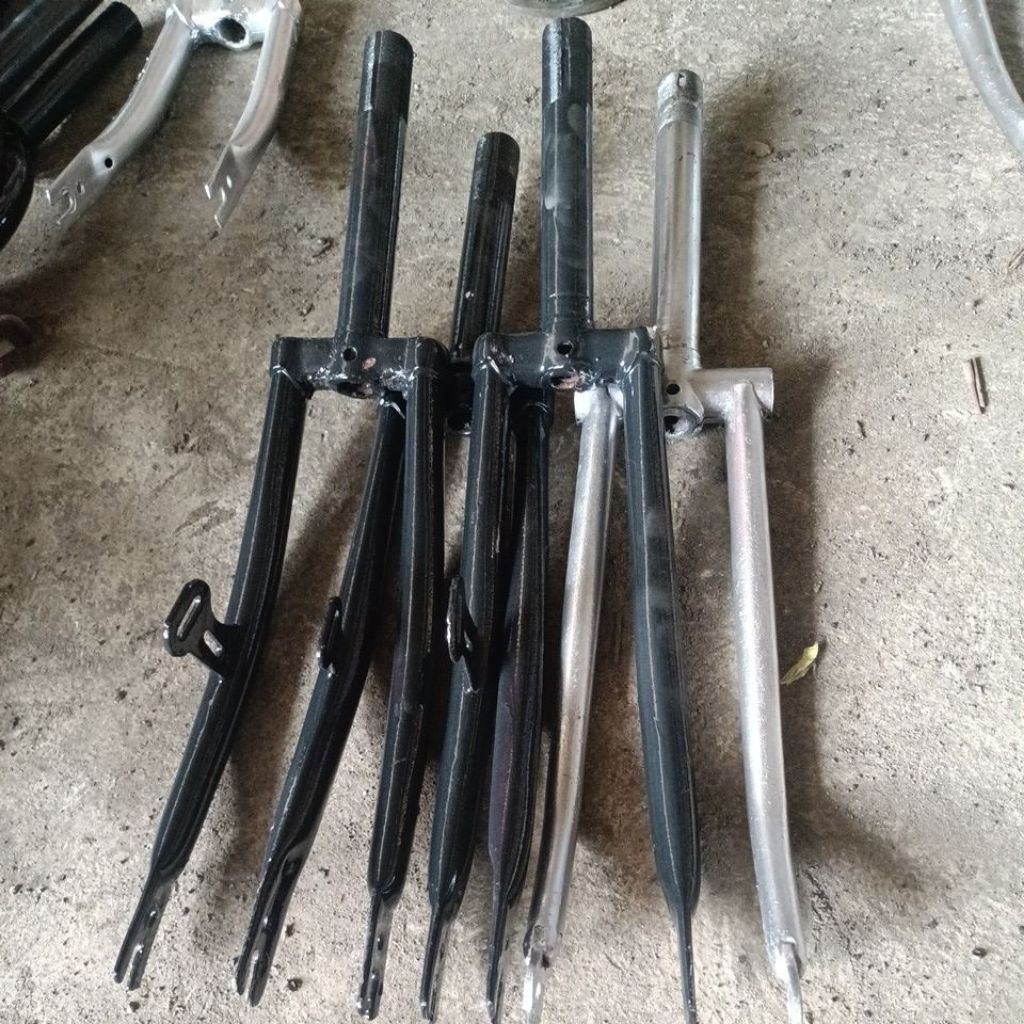 Fork sepeda mini ukuran 20 in