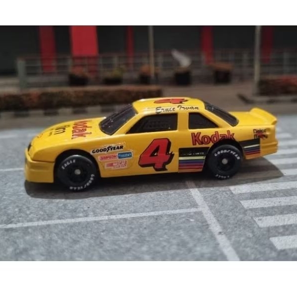 Diecast skala 64 Nascar