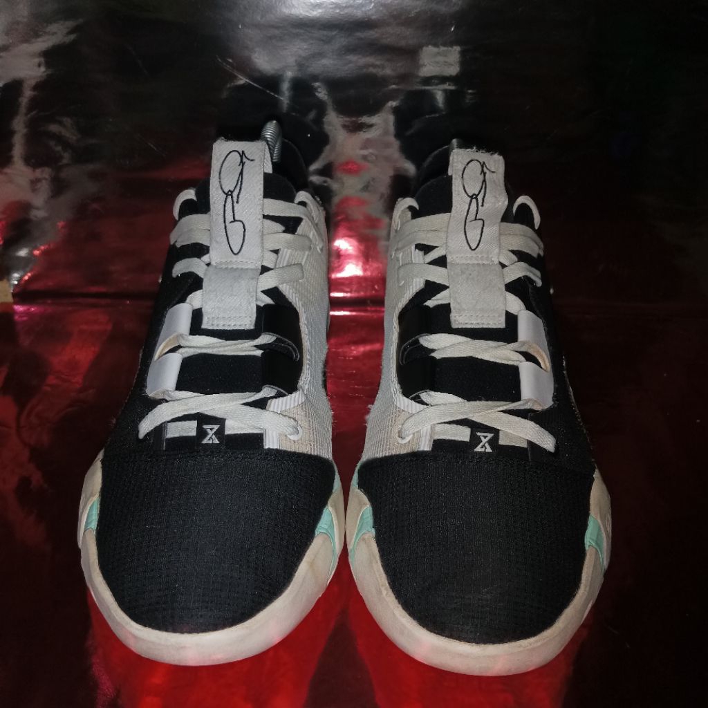 Nike PG 6 in the Black Mint Green size 44