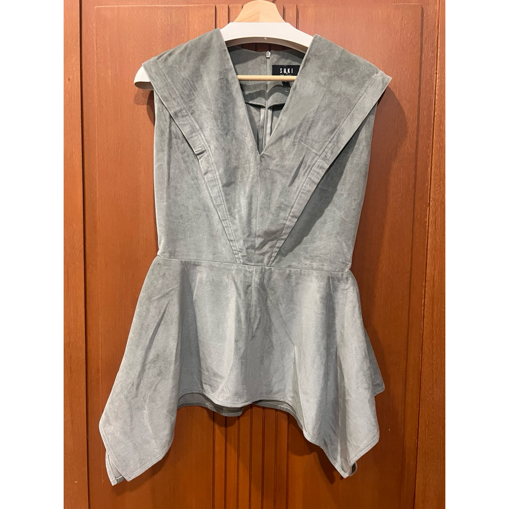 SALE Shopatvelvet, Yeona, TIA, Love and Flair Top (Preloved)