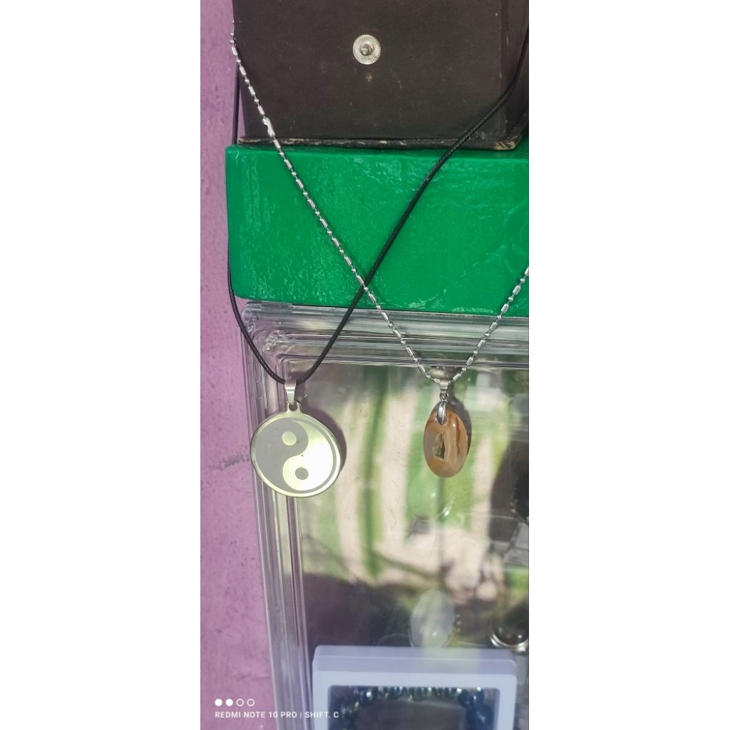 Kalung Titanium + Liontin batu alam