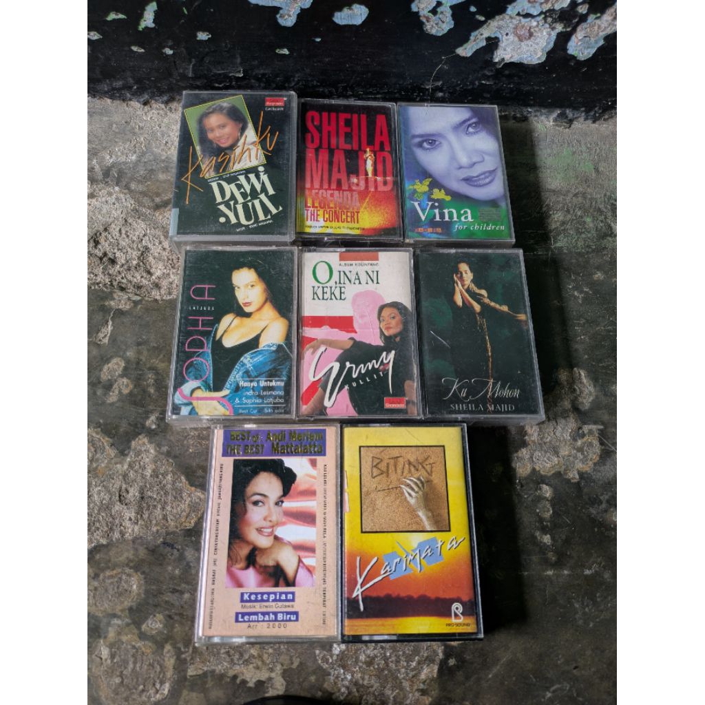 Sepaket 8 Kaset Pita Tape Radio Jadul - Dewi Yull Sheils Majid Vina Panduwinata Sophia Latjuba Ermy 