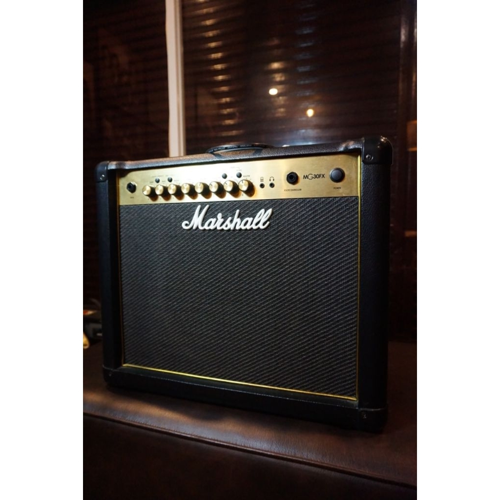 Marshall MG30FX mulus