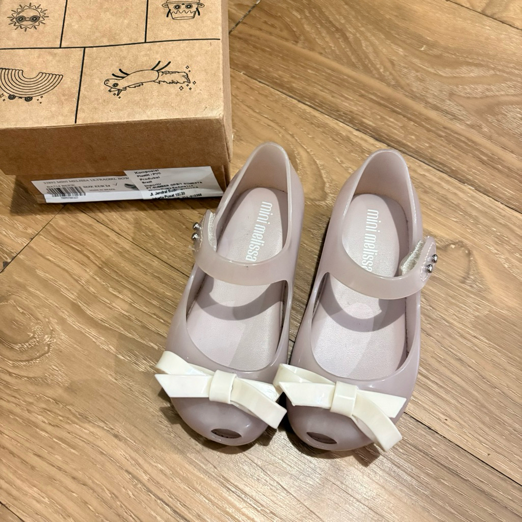 MINI MELISSA LIKE NEW