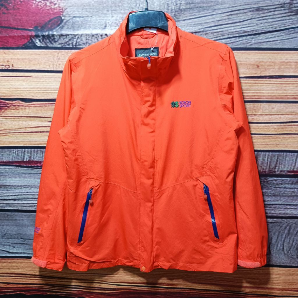 jaket outdoor KOLON SPORT GORETEX tebal orange size L casual bagus