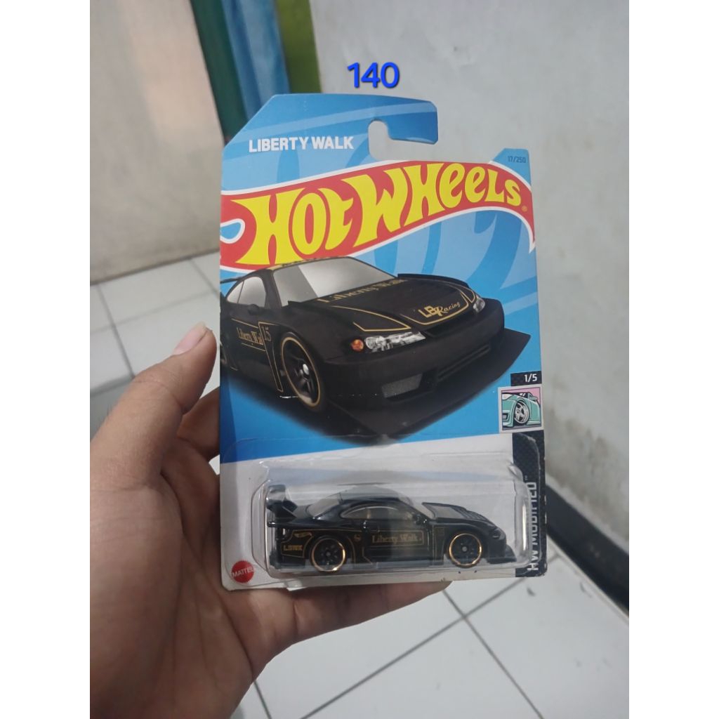 Hotwheels Nissan s15 LBWK hitam