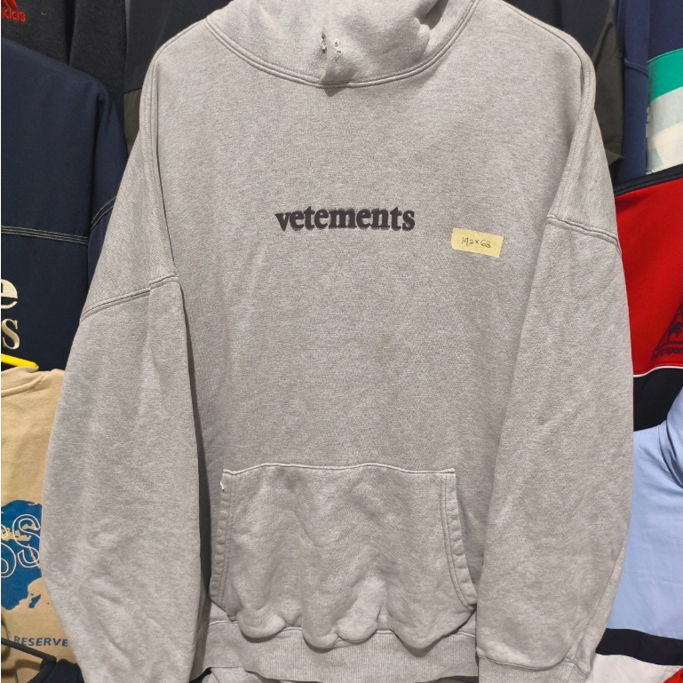 Jaket Switer Hudi Jacket Sweater Hoodie Casual VETEMENTS VETEMONG Abu