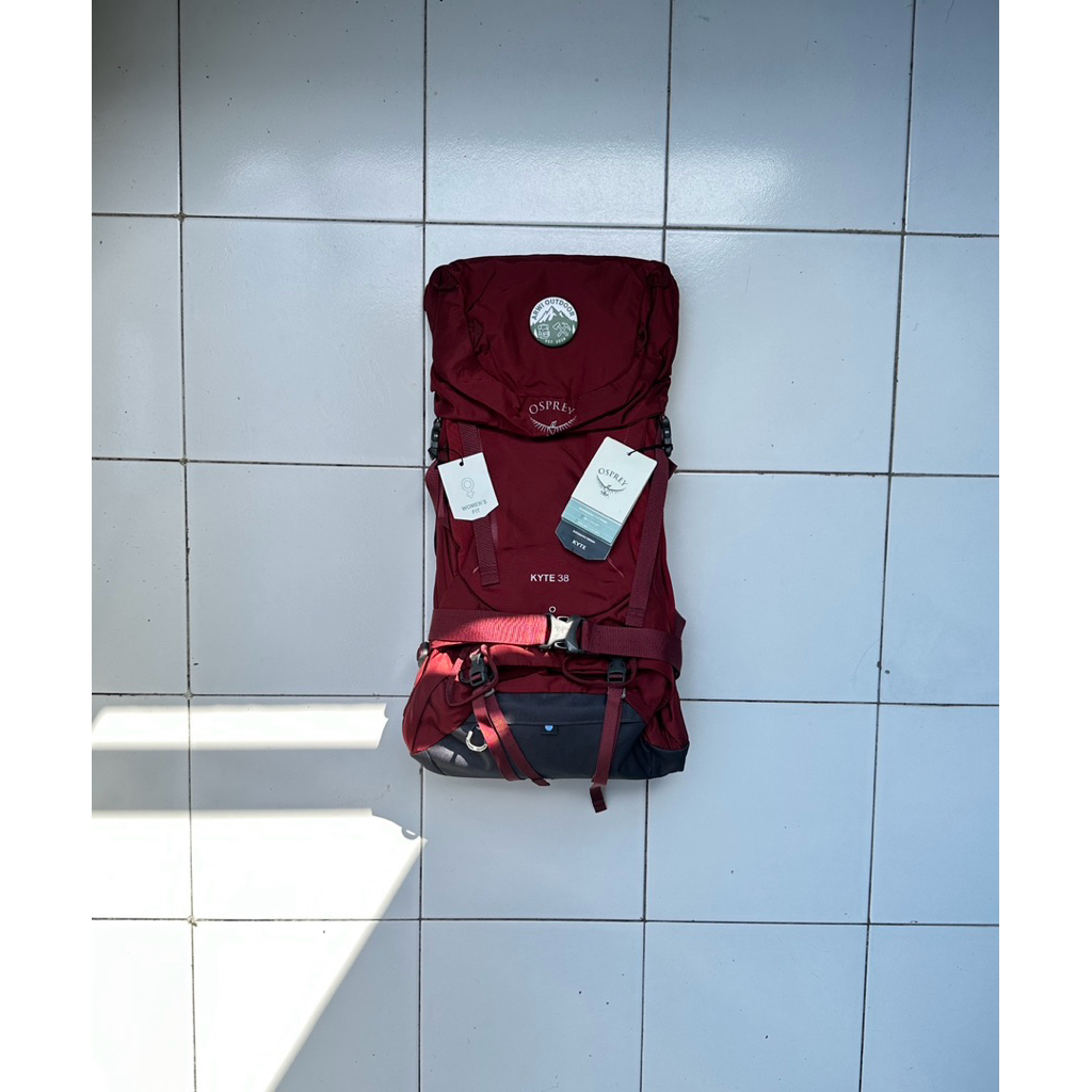 Osprey Kyte 38 Maroon