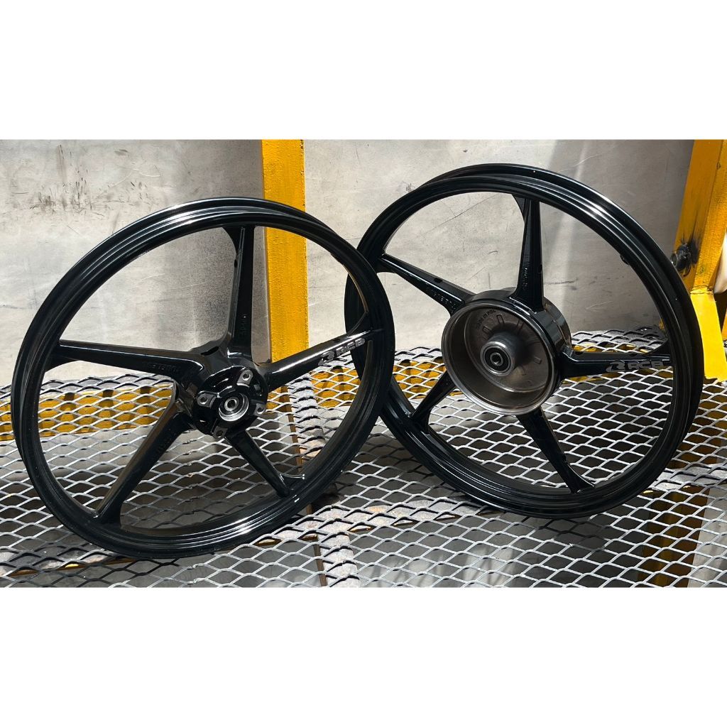 VELG MX KING UKURAN 160/160 RCB SP500 VELG RCB MX KING SP500 UKURAN 160 160 RING 17 4 BAUT ORIGINAL 
