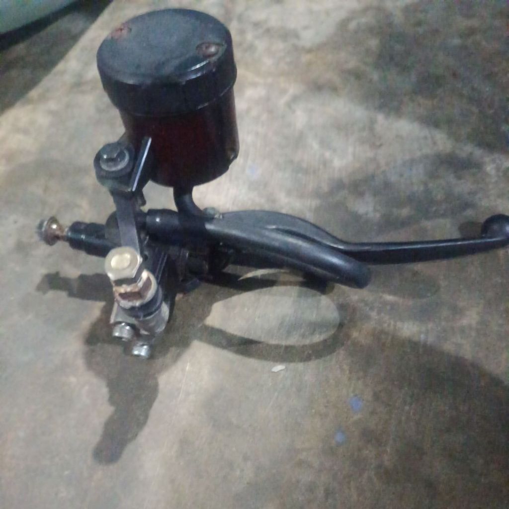 master rem brembo universal bekas pakai