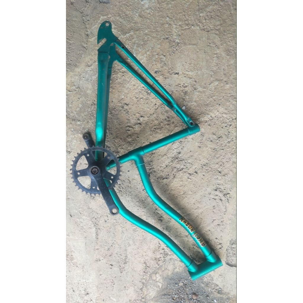 frame lady lowrider size 20 RAZORCOMB CYCLES