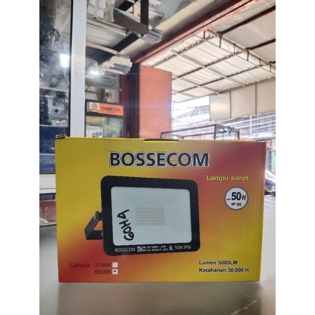 LAMPU SOROT 50WATT BOSSECOM IP 66