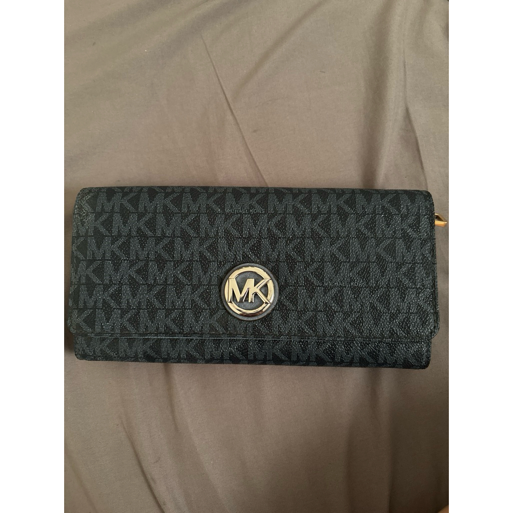 michael kors wallet