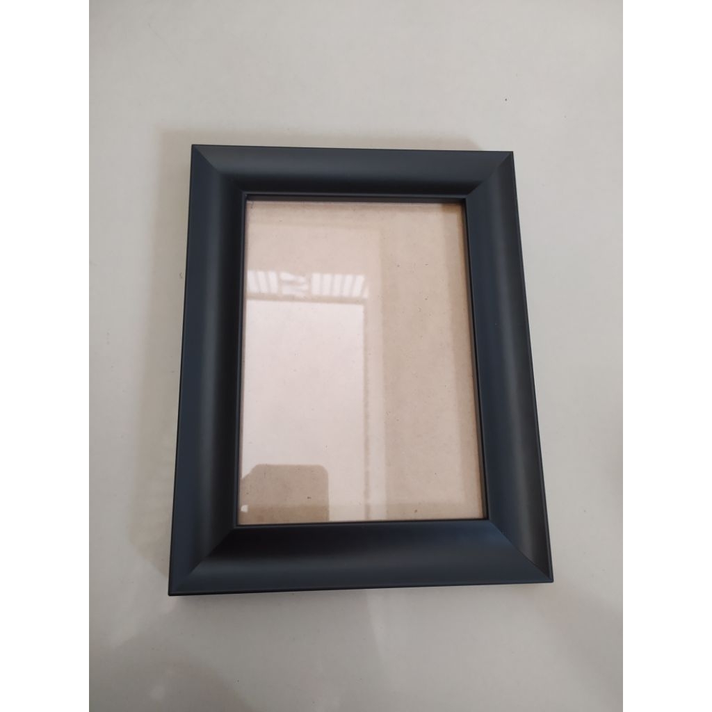 Pigura Frame Kayu Hitam Lengkung 5R/6R