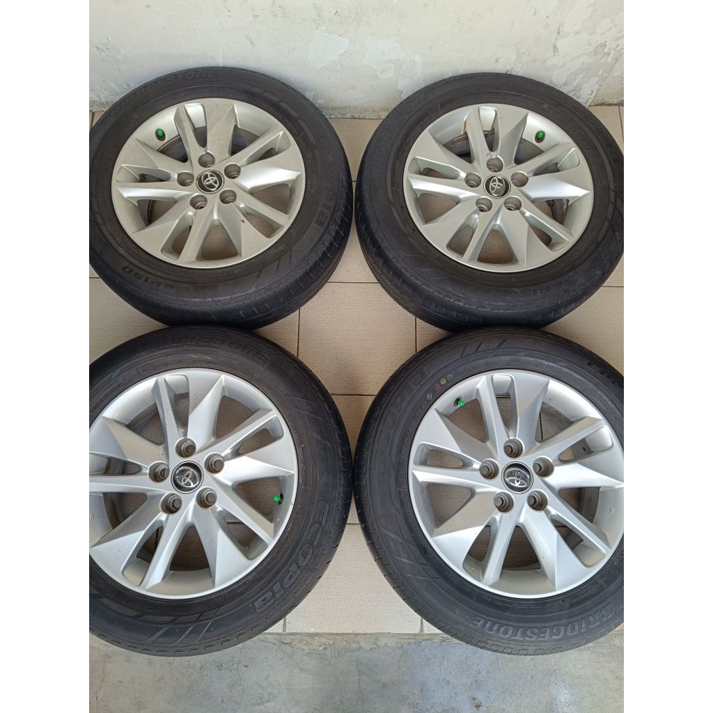 Velg oem innova reborn r16 + ban bridgestone