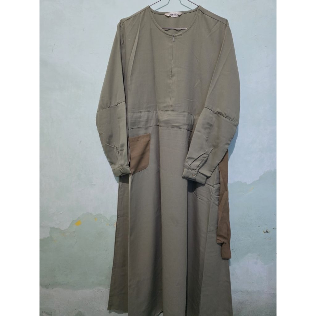 Preloved Set Gamis Jamise Syari