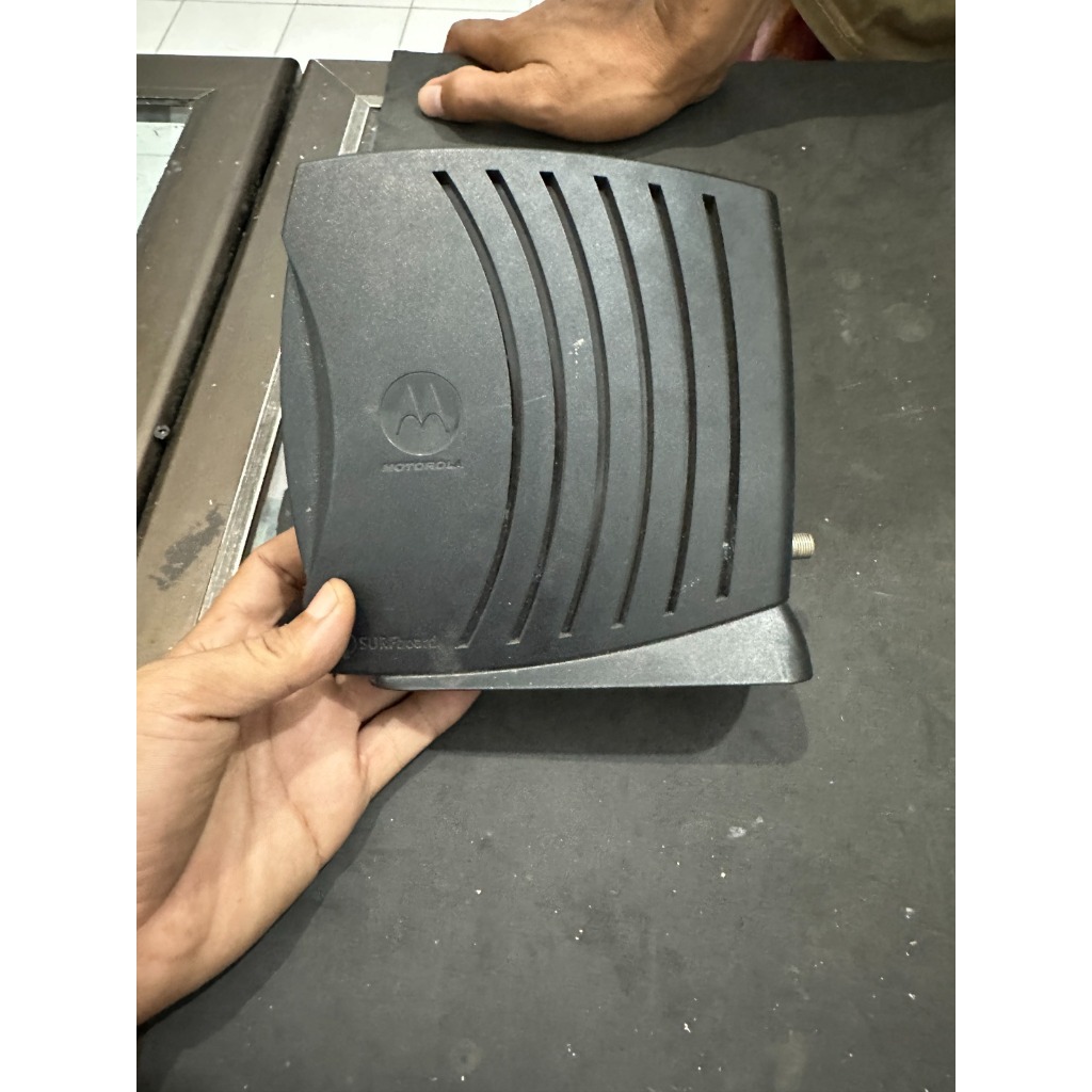 Modem Kabel Motorola SURFboard SB5101U DOCSIS 2 0 Bekas Normal