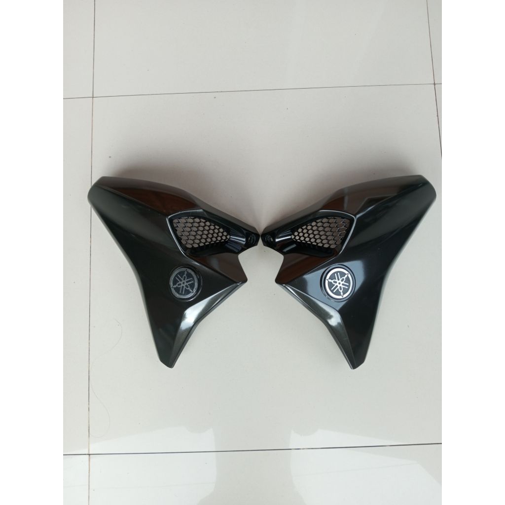 cover sayap tangki kanan kiri Yamaha Byson Fi -2UP- original copotan