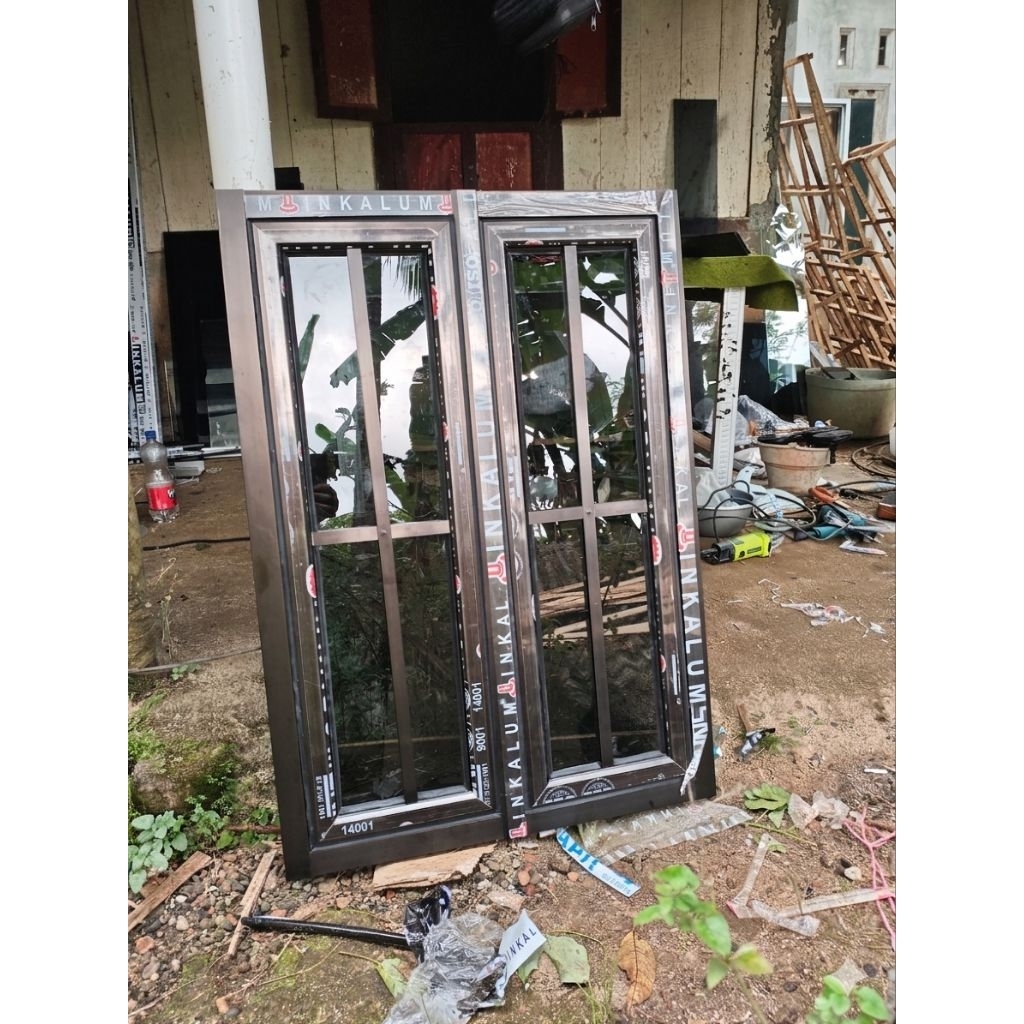 jendela 2 daun alumunium ornament casement minimalis siap pasang