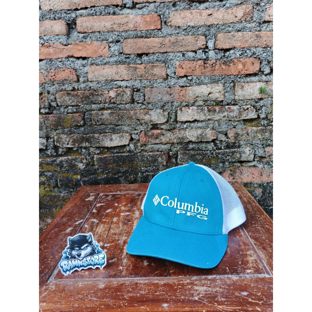 topi columbia pfg