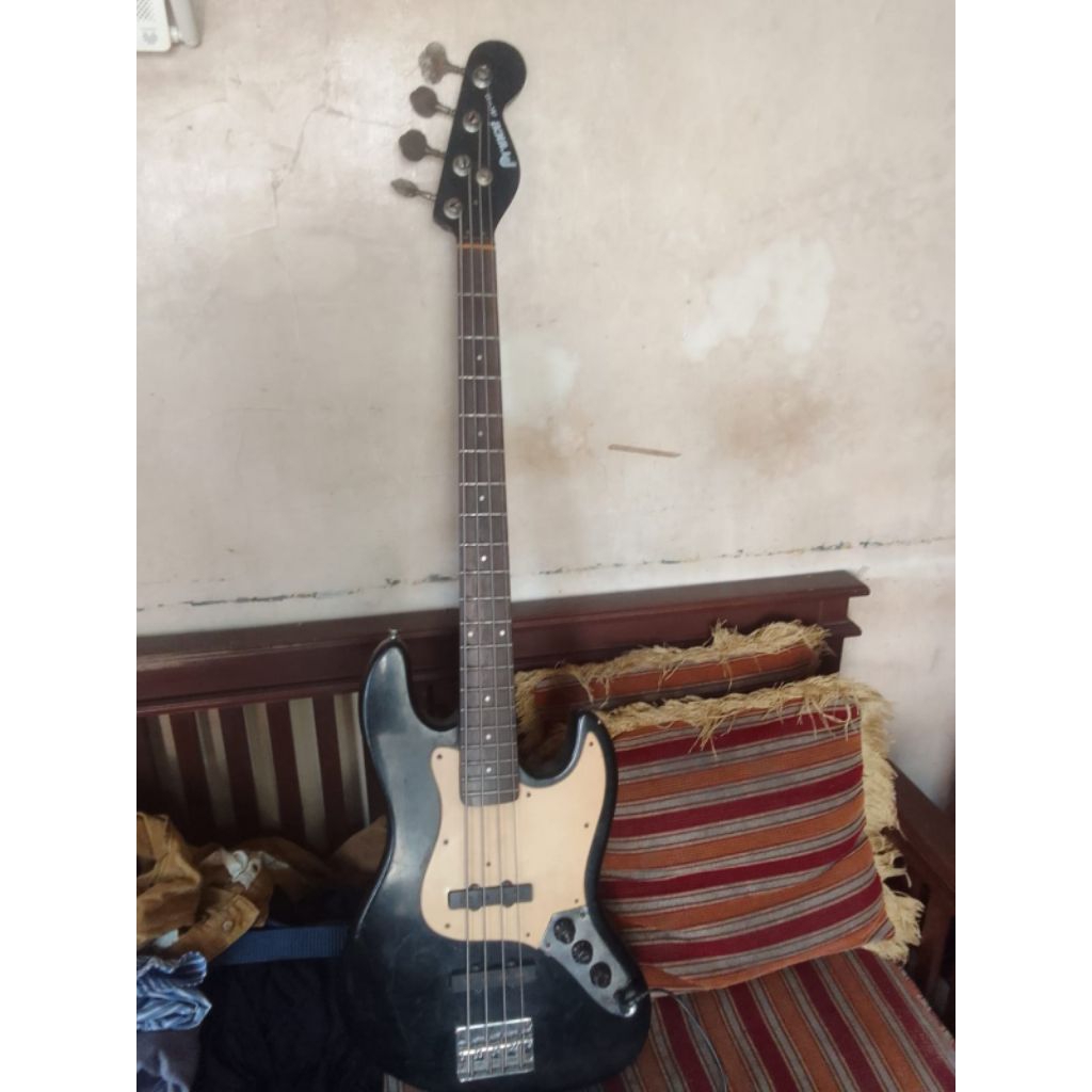Gitar Bass Prince Made In Korea Second