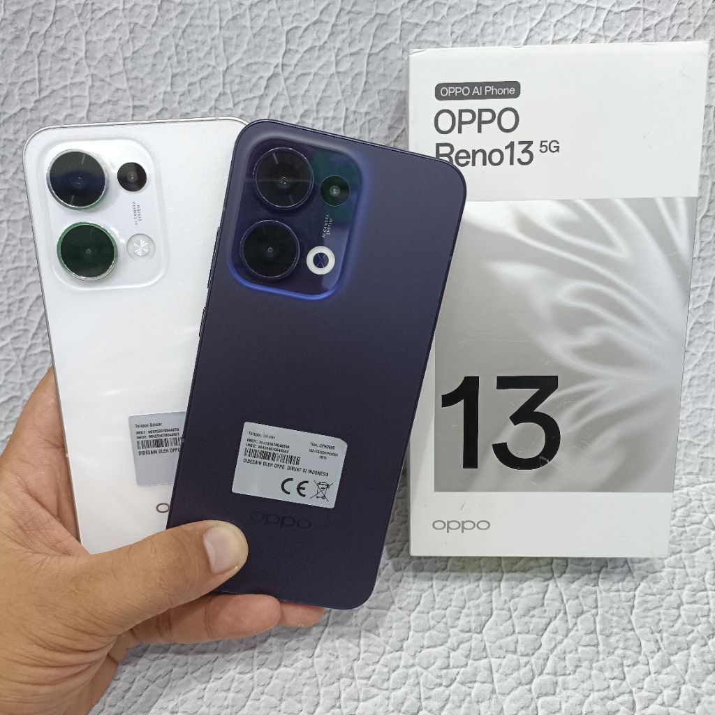 OPPO RENO 13 5G 12/256GB HP BEKAS SECOND FULLSET