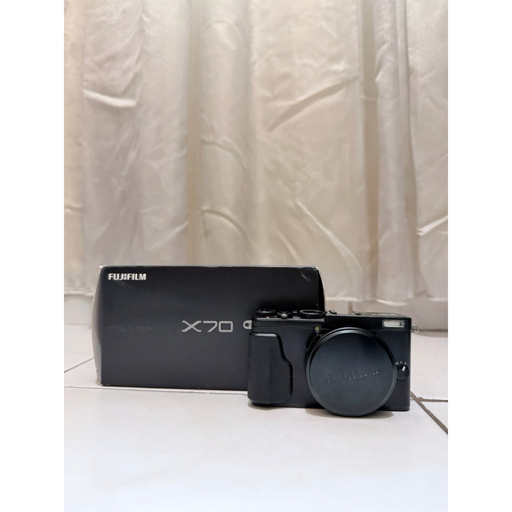 Kamera Fujifilm X70 Mulus Fullset Black X 70 Fuji