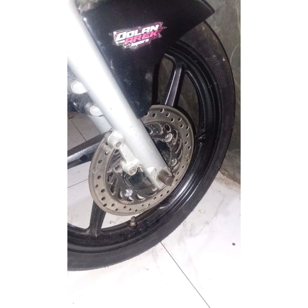 veleg cb150r set ban