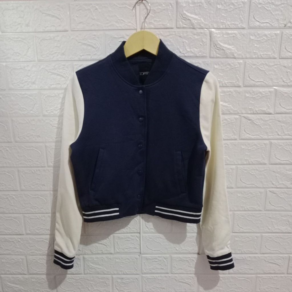 Varsity crop TOPTEN size 90/LD 90 P 48