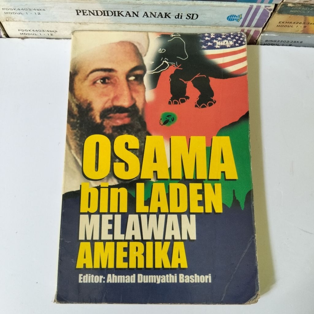 OSAMA BIN LADEN MELAWAN AMERIKA