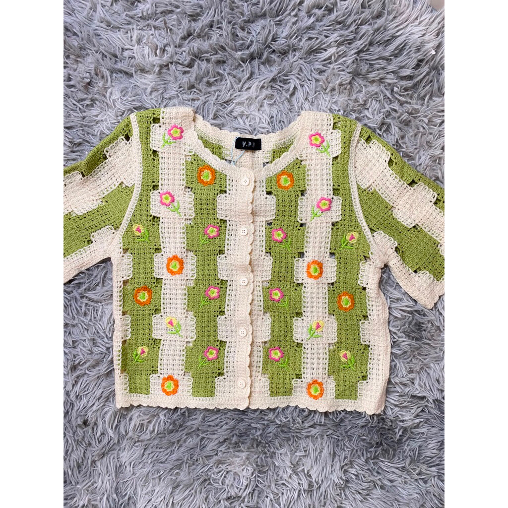 cardigan hijau