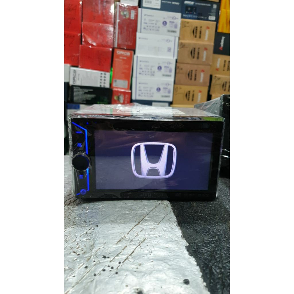 Headunit JVC type KW-V10H2 LOGO HONDA Sudah ditambahkan alat bluetooth tanam mode AUX