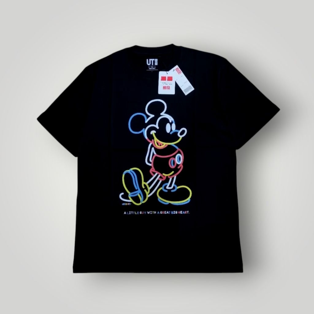 Kaos Uniqlo Mickey Stands UT Premium