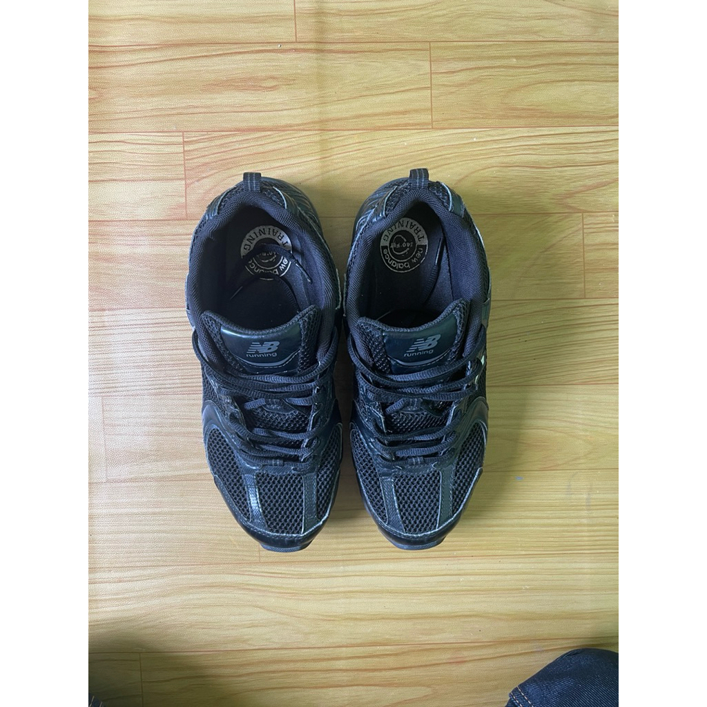 nb 530 retro black