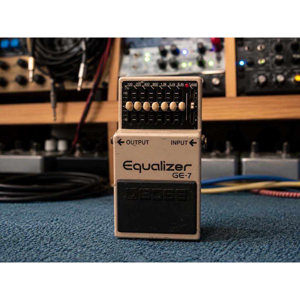 Efek Gitar Boss GE7 Equalizer