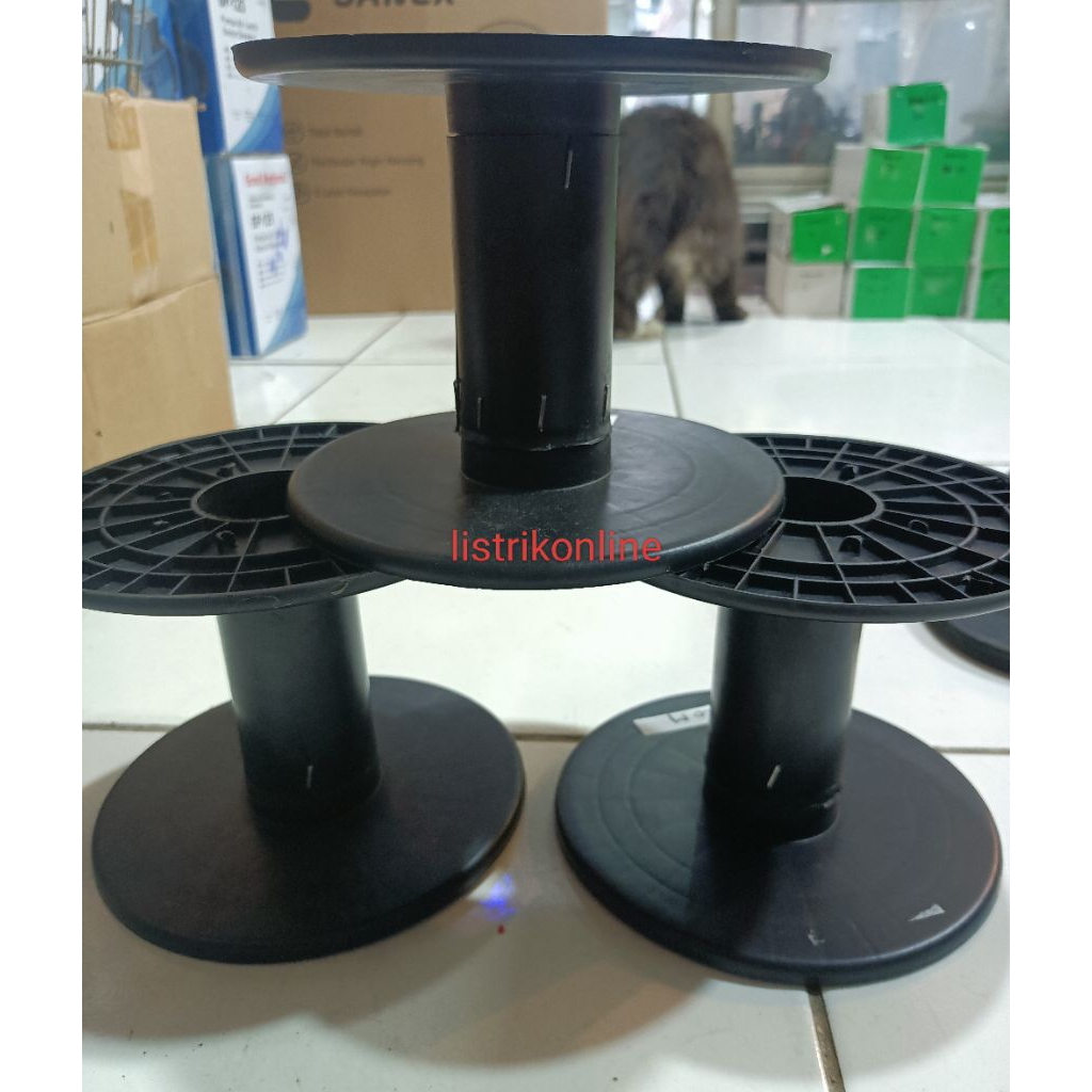 BOBIN KLOSAN GULUNGAN KABEL BENANG