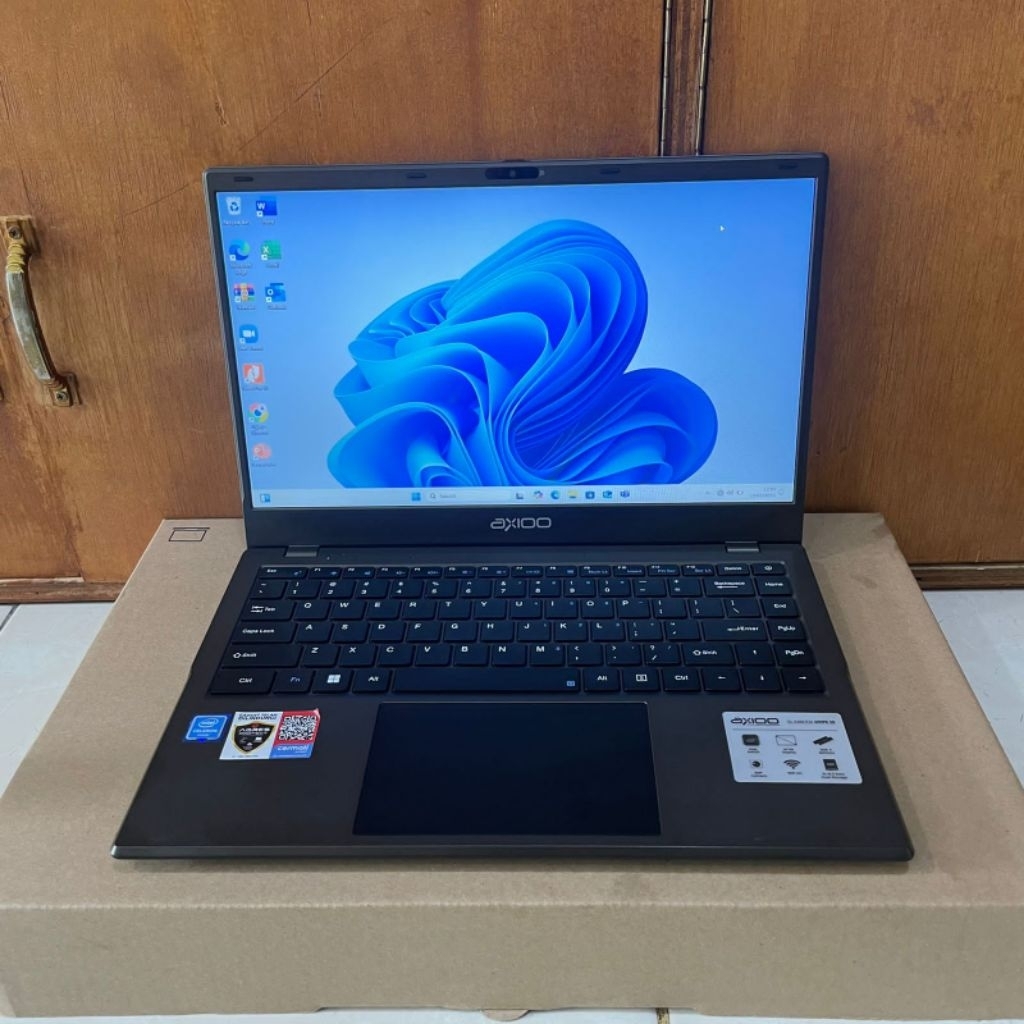 Laptop Axioo slimbook Hype 10, Seri Baru, Super Slim, Lengkap, brown