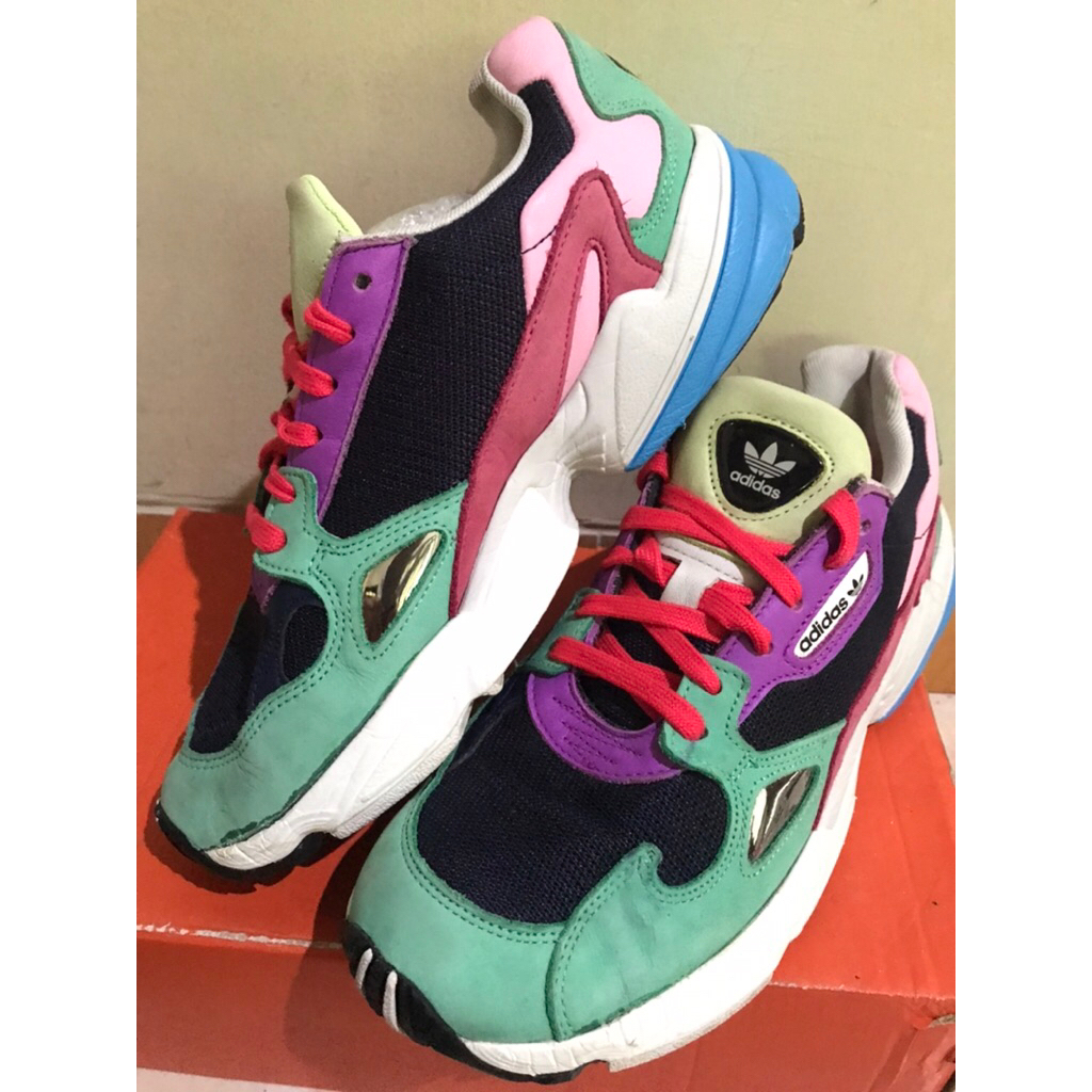 Sepatu preloved (41) 26cm
