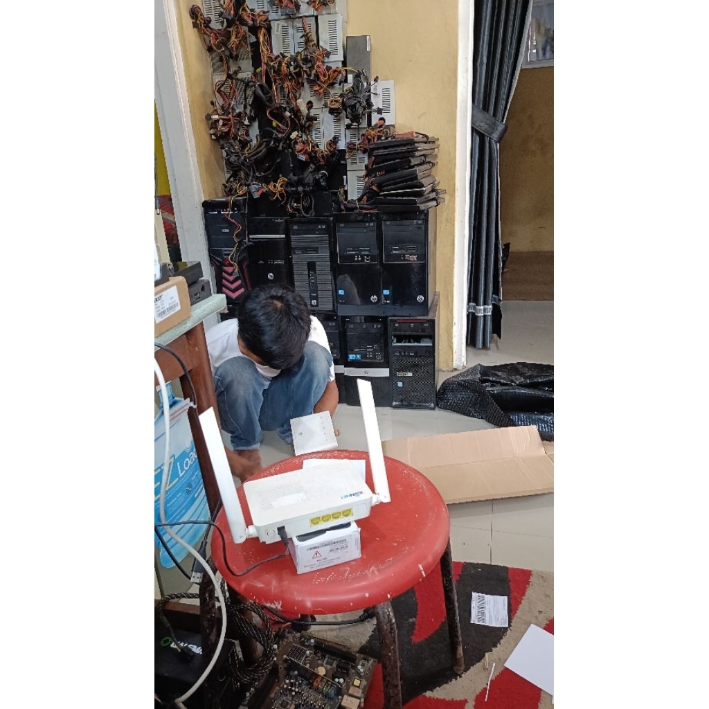 ROUTER HUAWAI EG8041V5