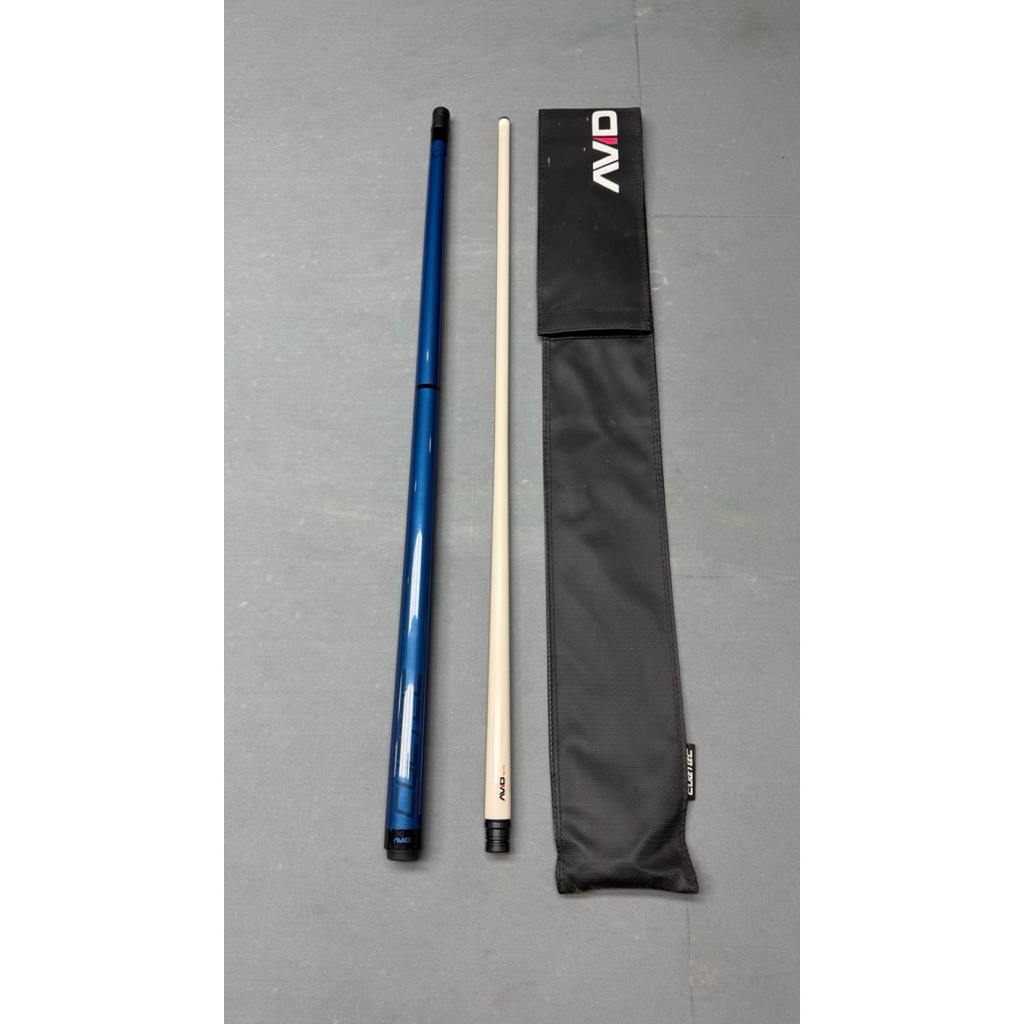 Cuetec Avid Chroma (Navy)