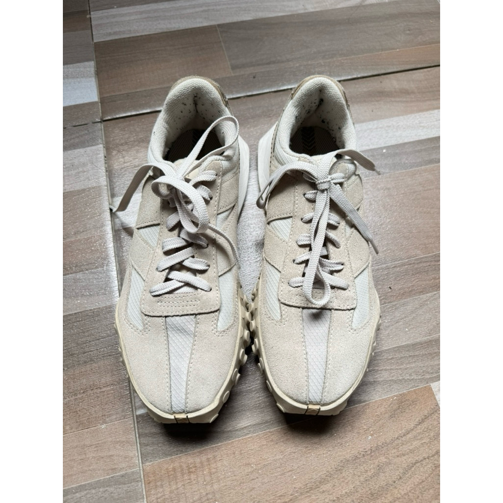 Sneakers Sepatu New Balance Xc-72