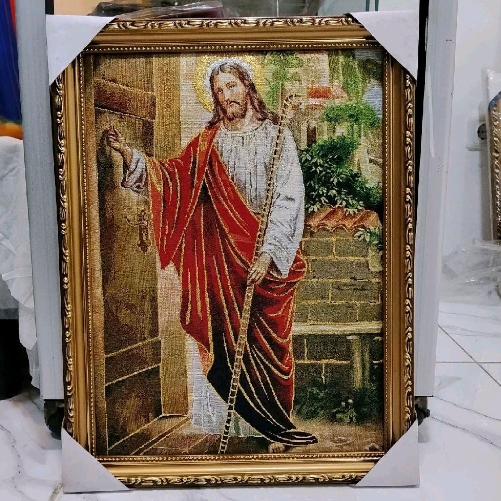 Hiasan Dinding Yesus Mengetuk Pintun Kain Tenun Import.32x42cm